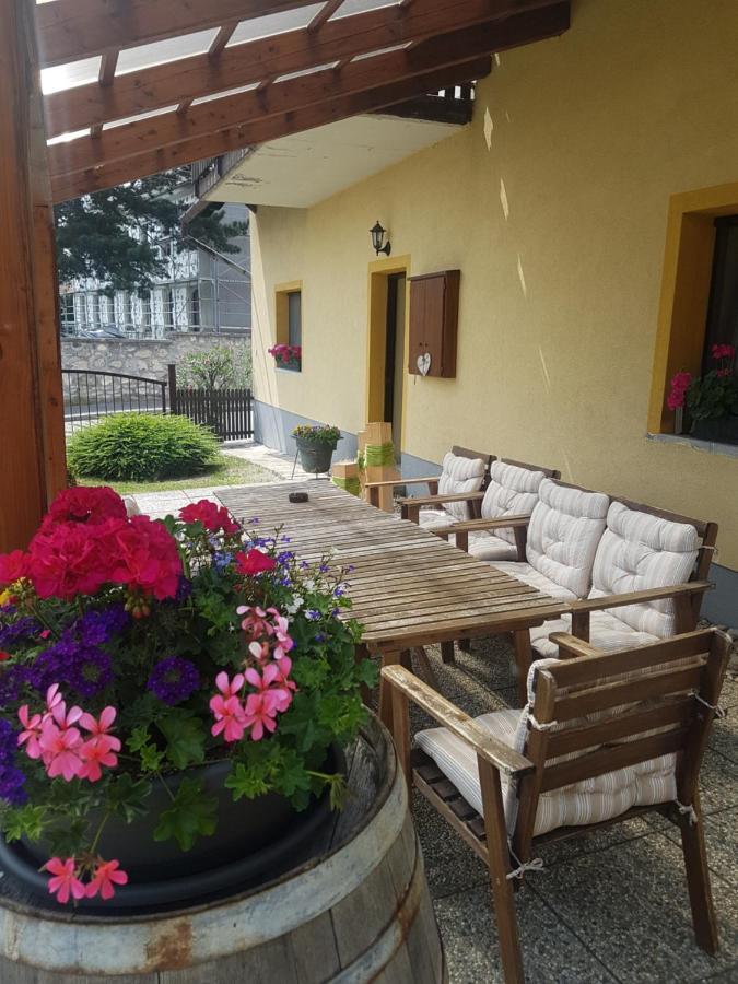 Huber Panzio Bed & Breakfast Fertorakos Luaran gambar